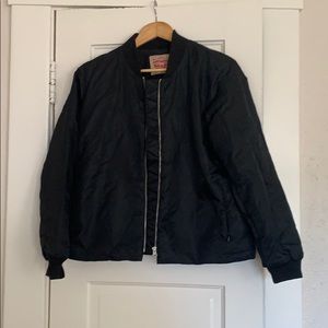 Levi’s black bomber jacket